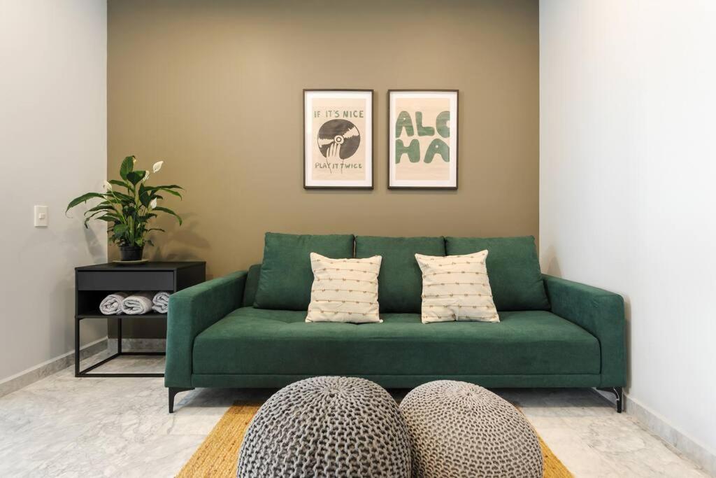 Aloha Amazing 2br With Private Terrace